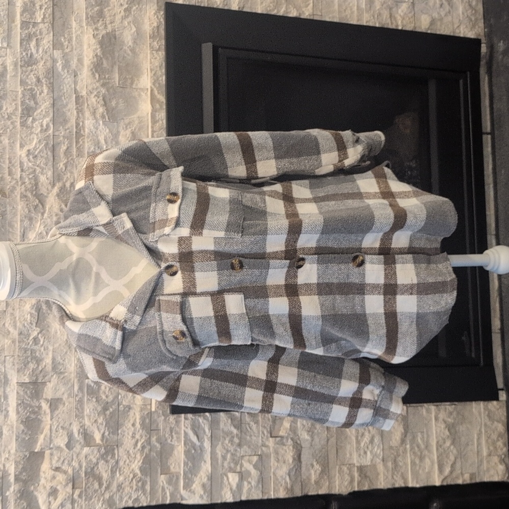 Flannel Button Up Plaid Shirt / Shacket